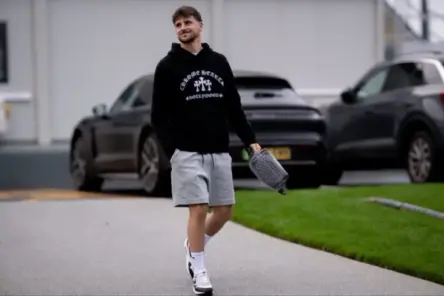 Mount Returns to Training to Fight for Future